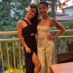 Meet your Posher, Thea